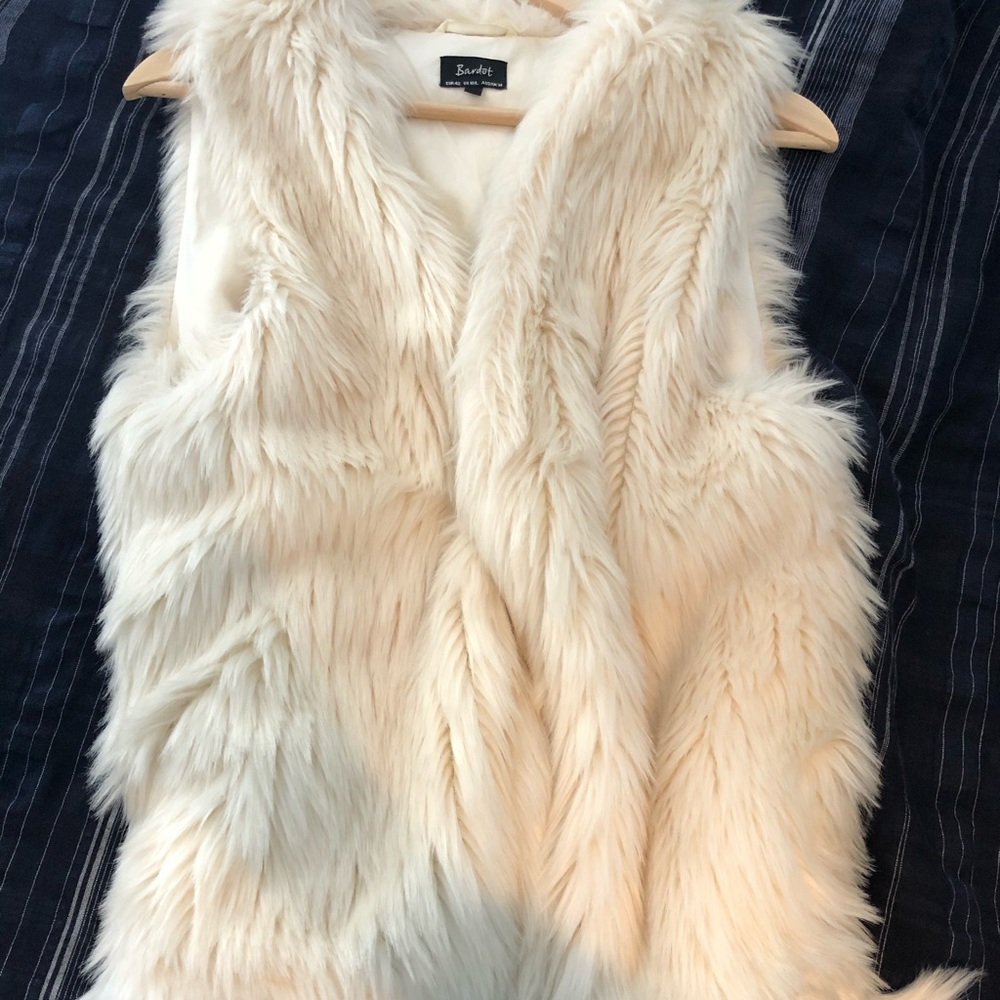 Faux fur vest